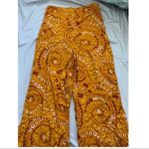 LAST CHANCE Forever 21 Boho Print Pants